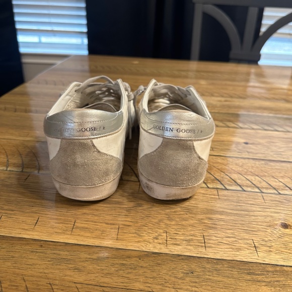 Golden Goose SuperStar size 11/  42 - Picture 3 of 8
